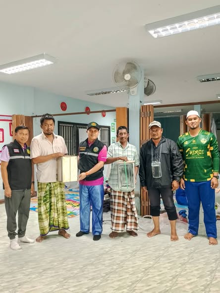ว่าที่ร้อยตรี ลุกมาน สะอะ นายกเทศมนตรีตำบลบางปู พร้อมด้วยปลัดเทศบาล ได้ลงพื้นที่เยี่ยมเยียนสถานที่พักพิงผู้ประสบอุทกภัย ทั้ง 3 จุด